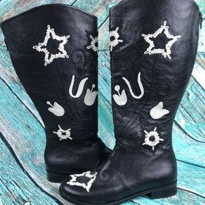 ARTEMIS embroidered leather boots black/white sz40